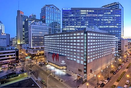 DoubleTree by Hilton Hotel Nashville Downtown