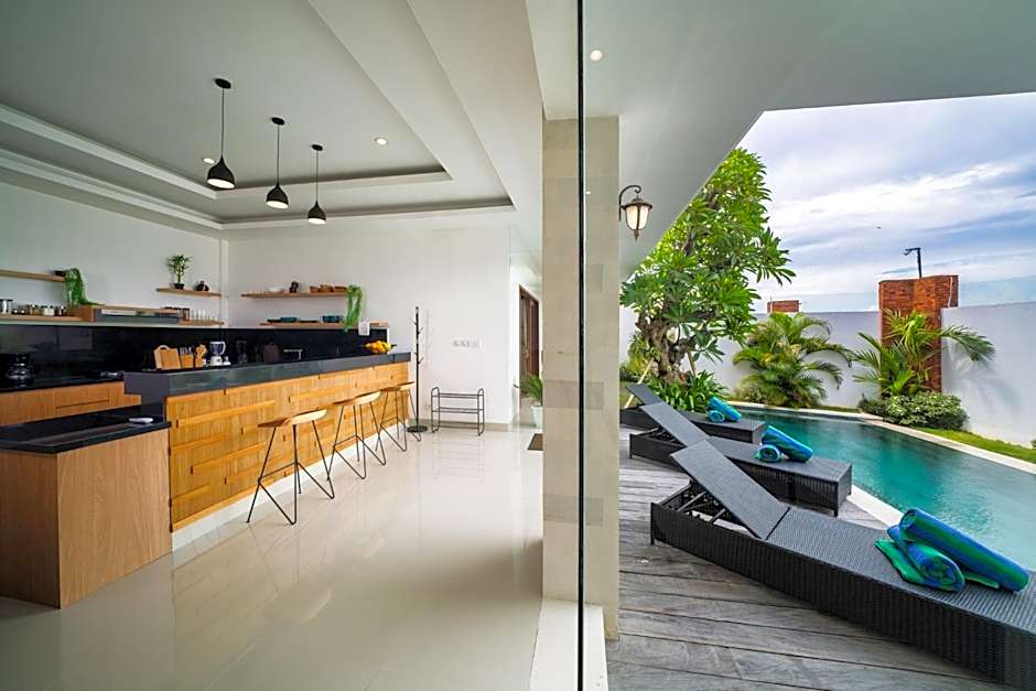 Selina - PROMO- Berawa - 3 BDR - Brand NEW Villa - HUGE Pool