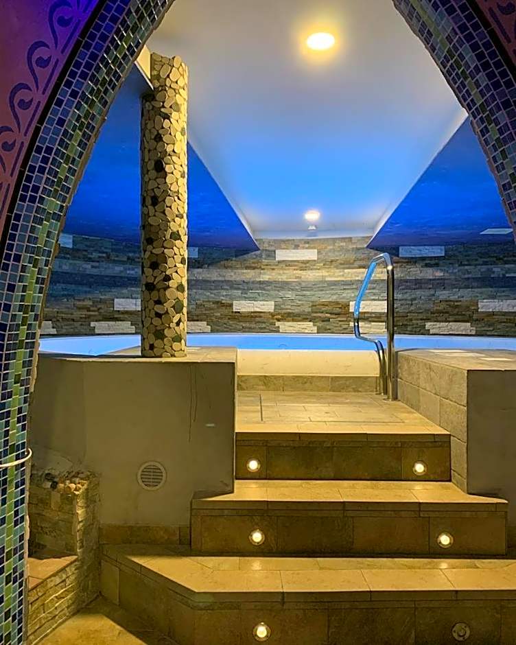 Impero Hotel Beauty & Spa - Bike Hotel