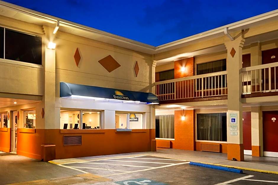 Days Inn by Wyndham Jacksonville NC