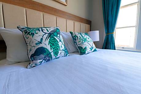 Standard Double or Twin Room with Sea View