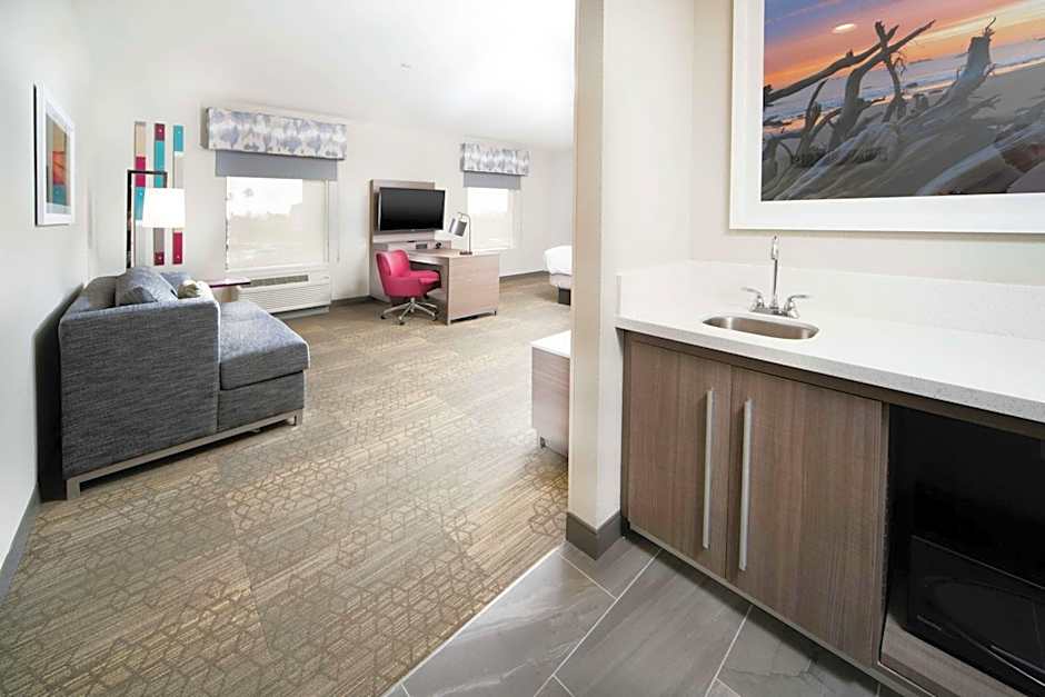 Hampton Inn By Hilton & Suites Santa Maria