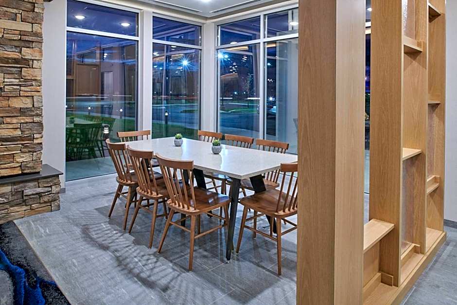 Fairfield Inn & Suites by Marriott Louisville Jeffersonville