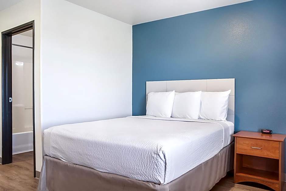 WoodSpring Suites Denton