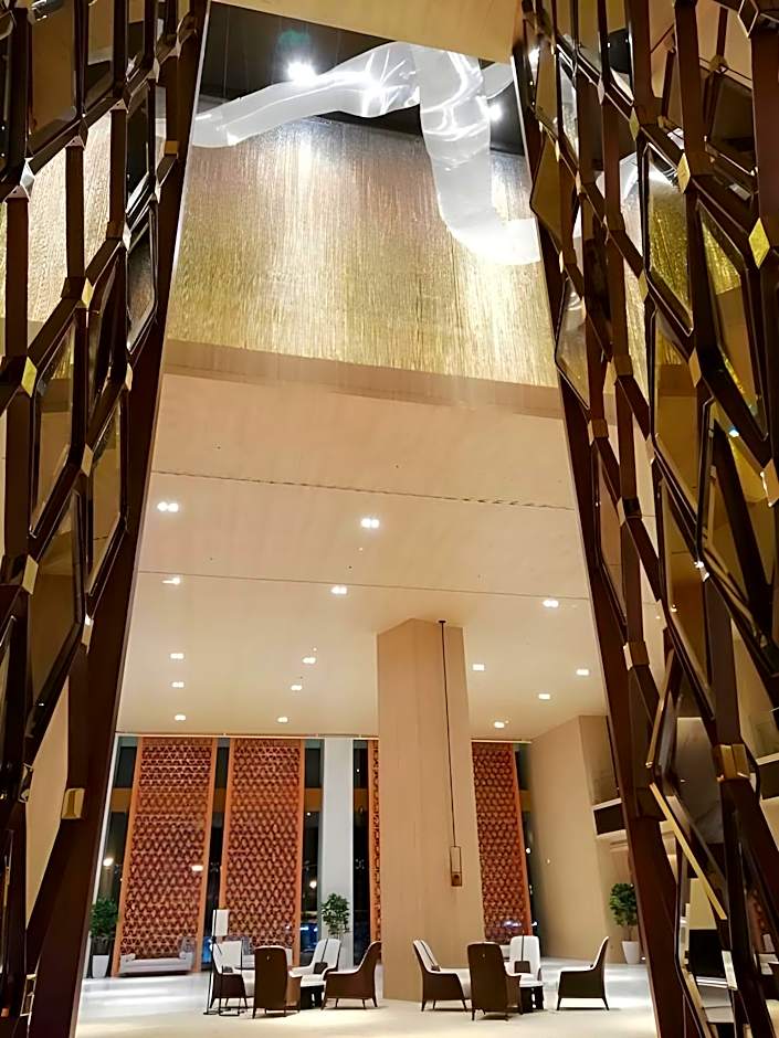 Grand Richmond Stylish Convention Hotel