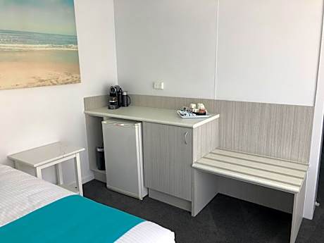 Double or Twin Room with Water View