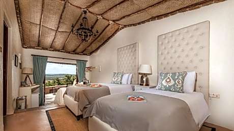 Twin Room with Balcony