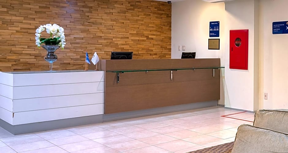 Tulip Inn Sao Luis Praiabella