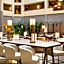 Embassy Suites By Hilton Dallas - Dfw Airport North At Outdoor World