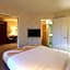 Quality Suites Ste Anne De Beaupre