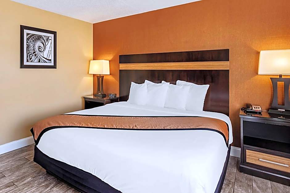 Best Western Plus Newark Airport West