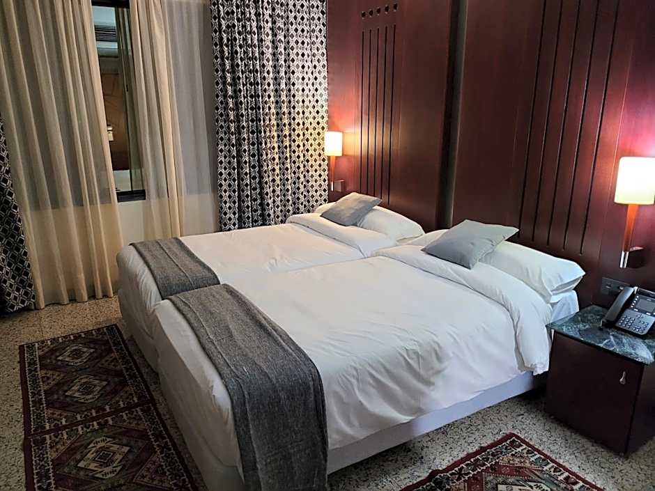 Hotel Amaltea by Executive Sport