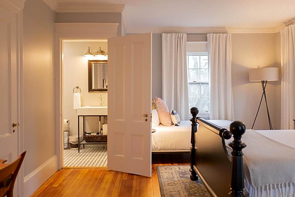 OneSixtyFive, The Inn on Park Row