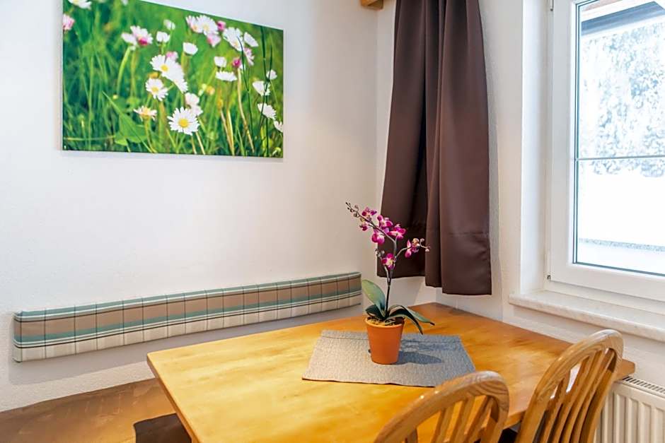 Sonnenhof - Apartments & Zimmer