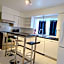 Comfy Stylish Room in the Heart of Vancouver- Private Parking, Self Check-in & just 4 mins to Metrotown!