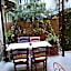 Corte delle Camelie Bed and Breakfast