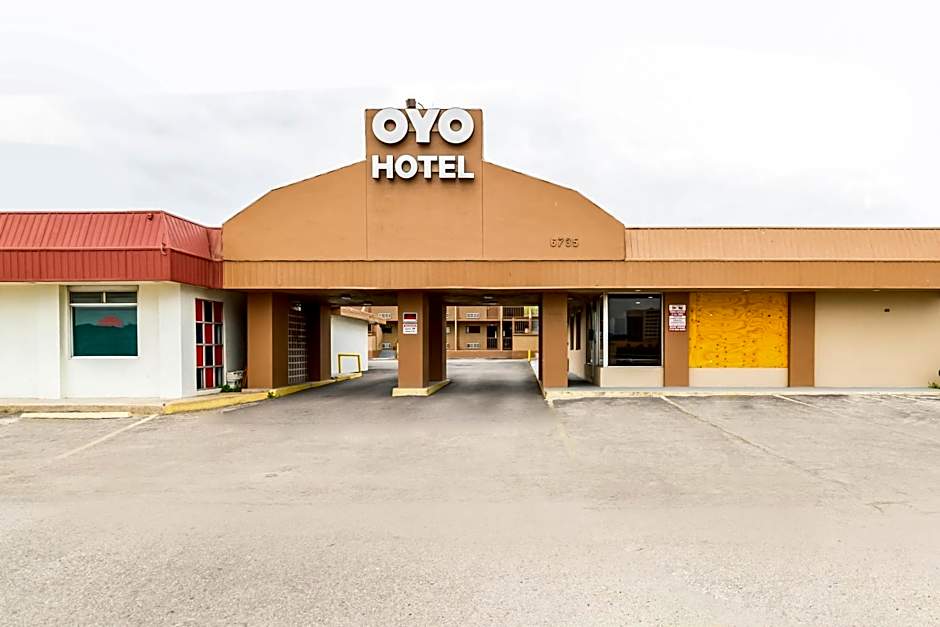 OYO Hotel San Antonio Lackland AFB/Seaworld Hwy 90 W