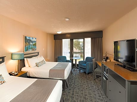 Superior Queen Room with Two Queen Beds