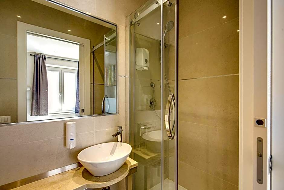 Aurelia Vatican Apartments