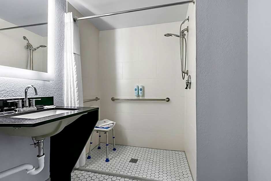 Comfort Inn & Suites Grand Blanc/Flint