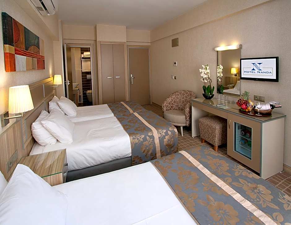 Nanda Hotel