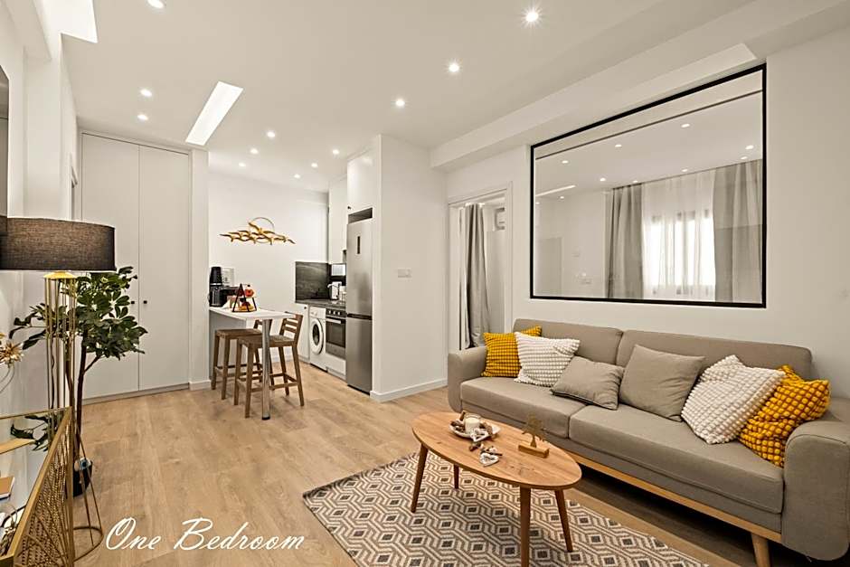 Lazuli Hermes Apartments