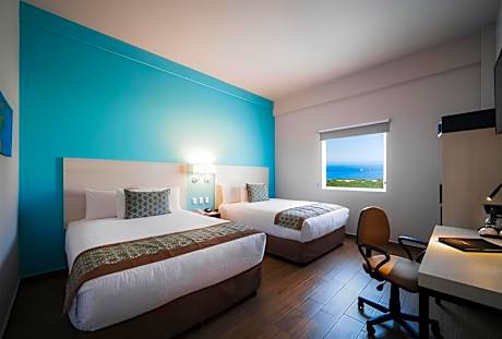 Queen Room with Two Queen Beds - Non-Smoking