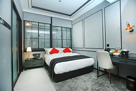 Superior Queen Room