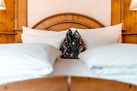 Classic Quadruple Room