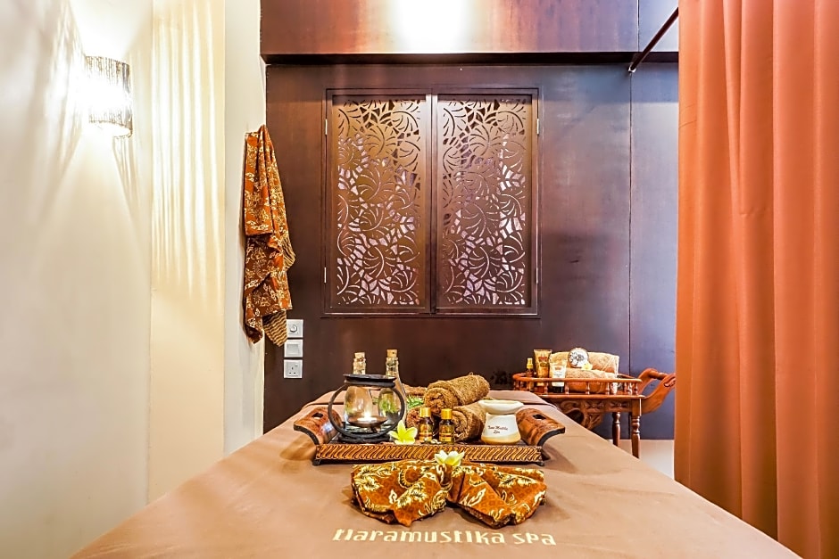 Harris Hotel Batam Center