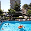 Hotel AMALFI & Restaurant Karaoke Bar