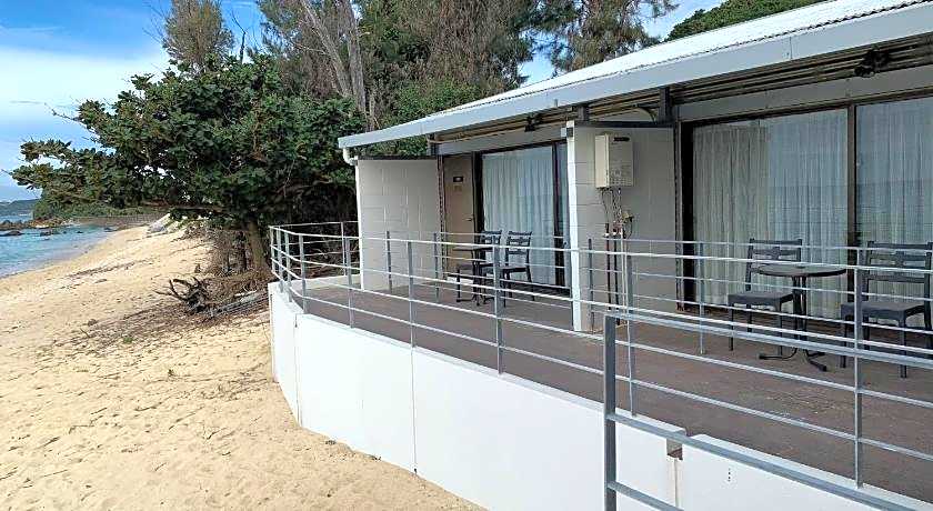 Hotel & Restaurant On the Beach Lue