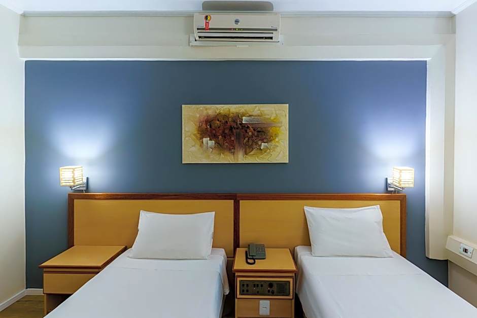 Hotel Augusta Boulevard