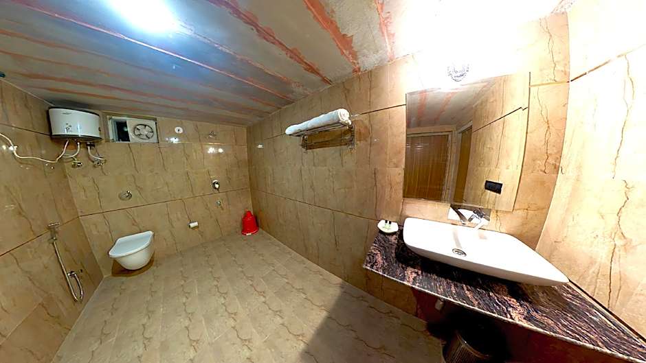 Seven Palms Luxury Camp