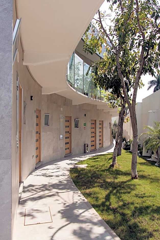 Xhiara Hotel