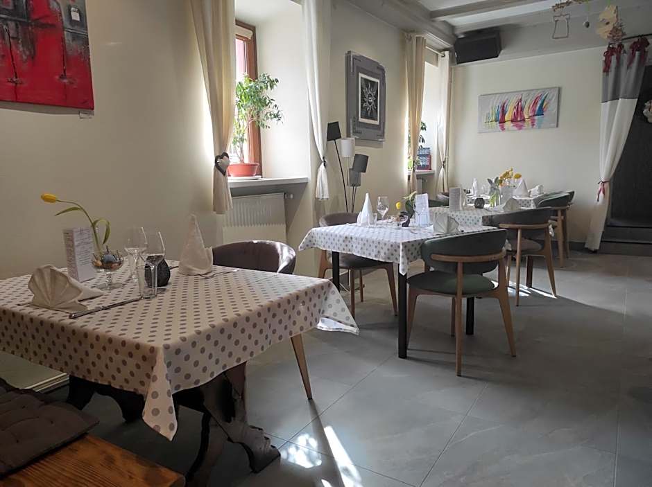 Logis Hôtel Restaurant La Petite Auberge Alsace