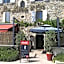 Logis Hotels - Hotel et Restaurant Le Lion d'Or