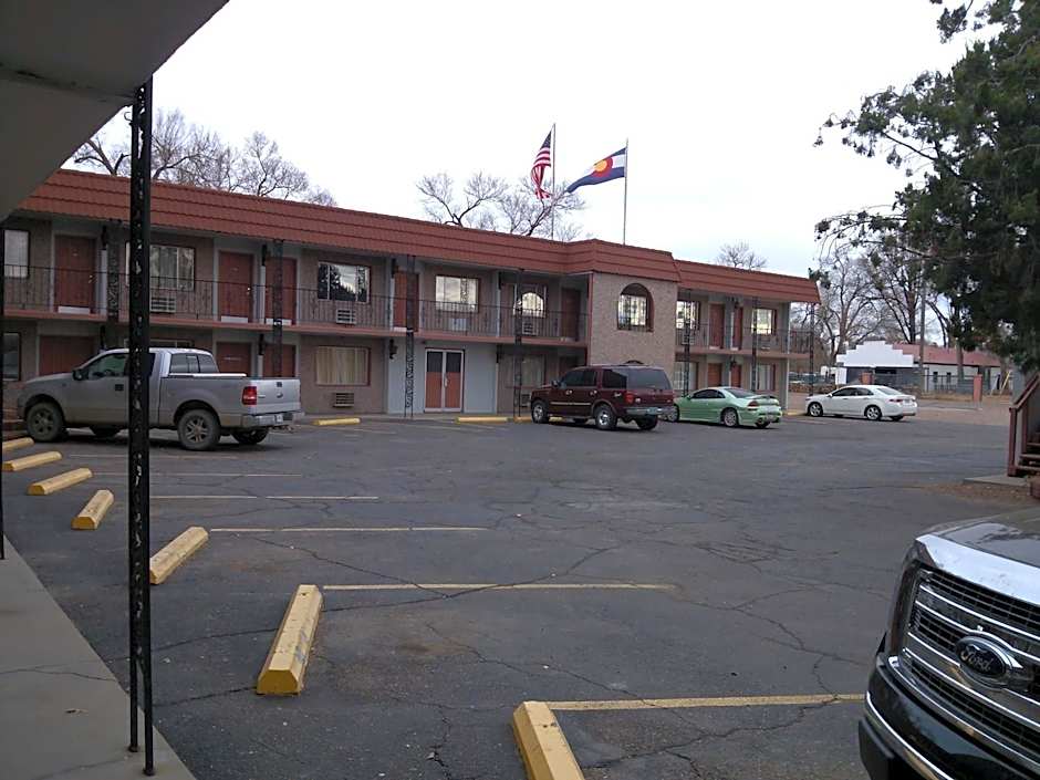 High Chaparral Inn