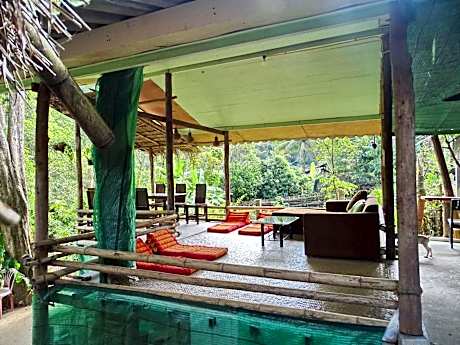 Hill Tribe Art House (Lahu & Akha Homestay)