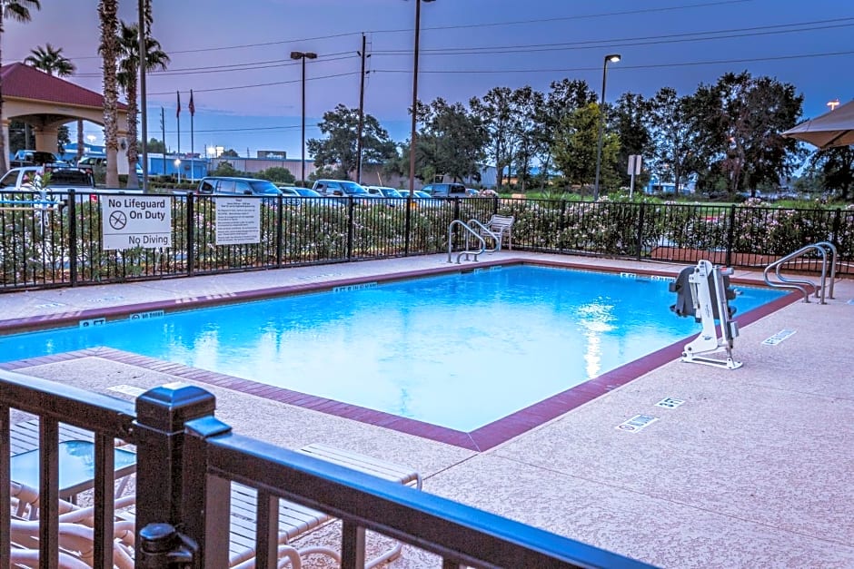 Hampton Inn By Hilton And Suites Tomball