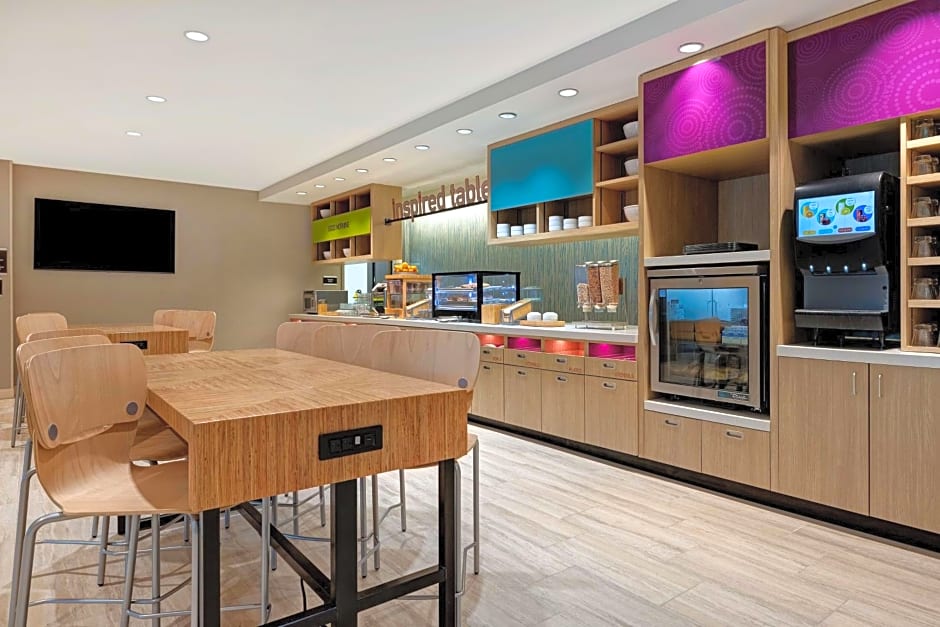 Home2 Suites By Hilton Lincolnshire Chicago, IL