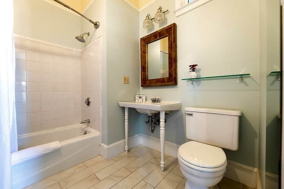 The Water Street Inn