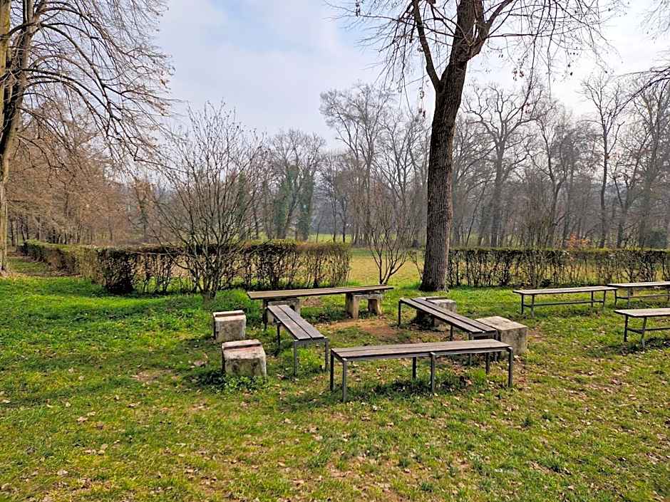 B&B e Ostello, Parco di Monza, CASCINA COSTA ALTA