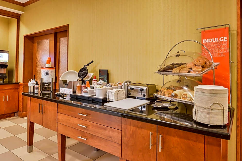 Hampton Inn By Hilton Emporia