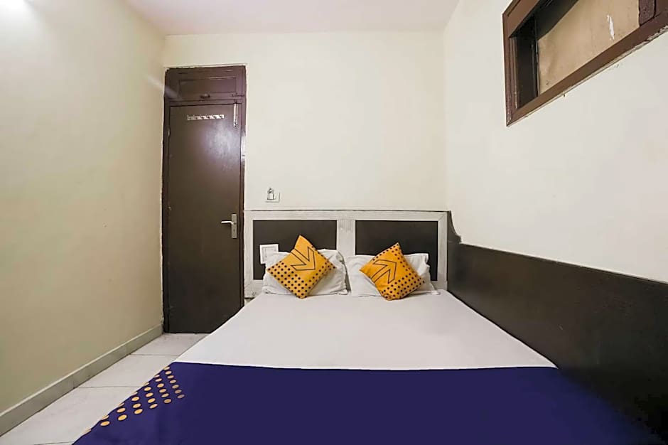 Anchal Guest House by OYO Rooms – Delhi, NY