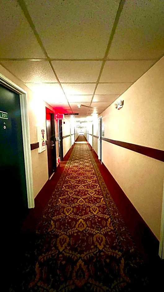 Studio 6 Suites Portland, OR Downtown OHSU