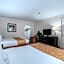 Travelodge by Wyndham Traverse City MI