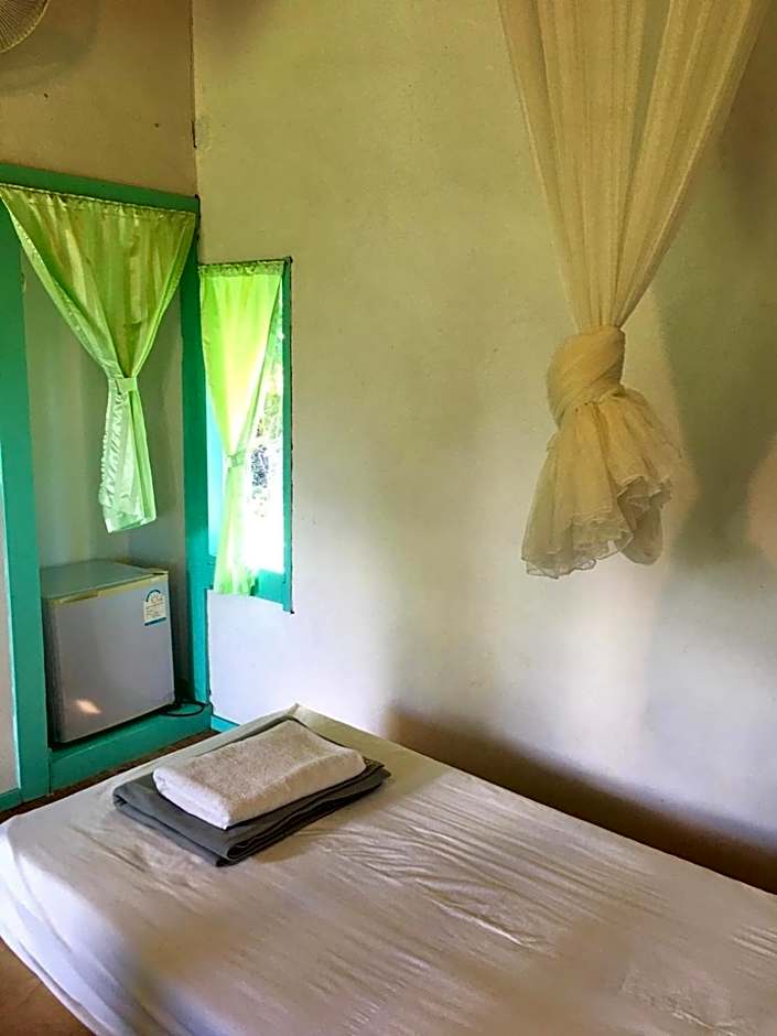 Photo 1 of 12 of Small Single Room