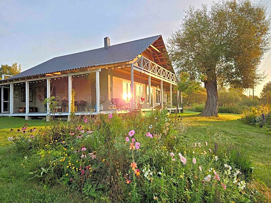 Gluosnių vila - Adutiškio pirtis