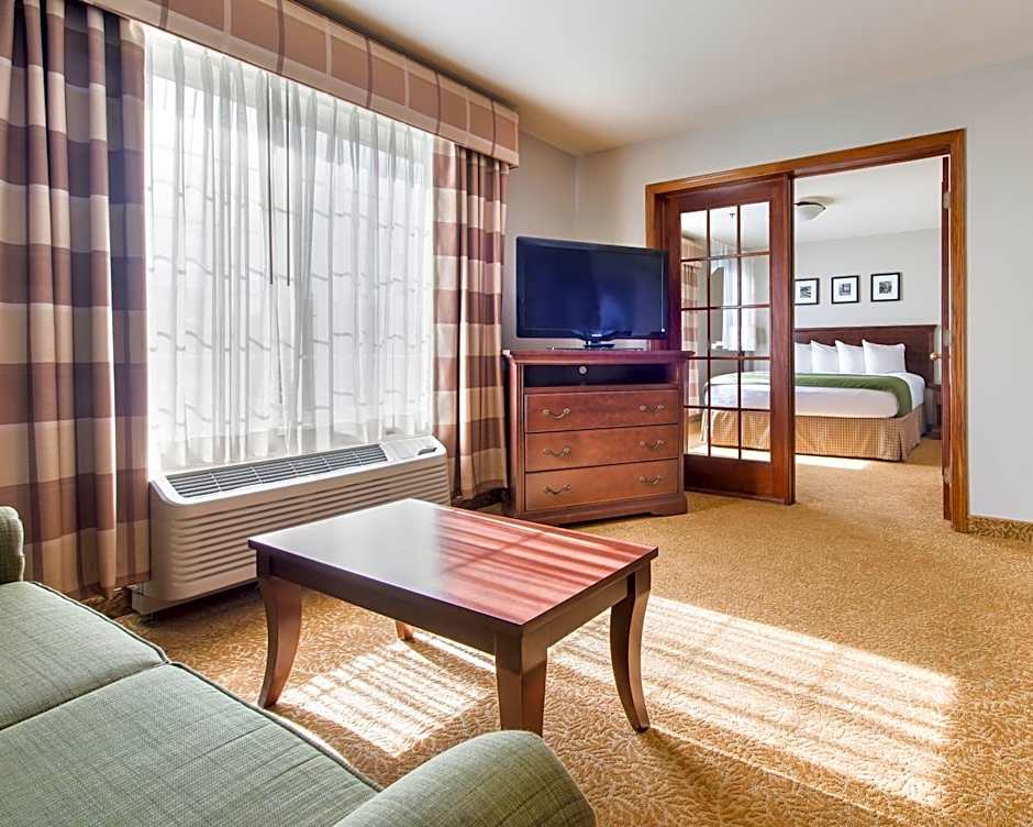 Country Inn & Suites by Radisson, Greeley, CO